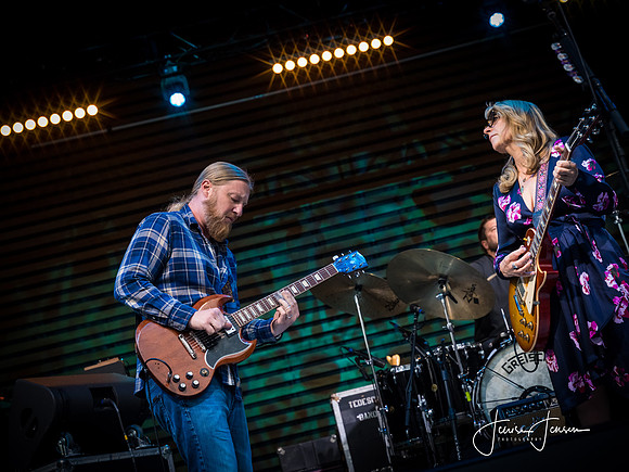 Tedeschi Trucks